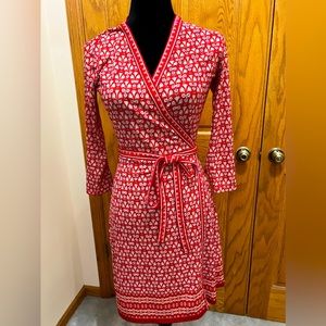 Max Studio long sleeve wrap dress red and white